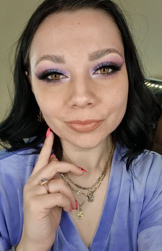 Customer photo review of Russian Lashes Lash Book | 16 Pairs Russian Faux Mink Hybrid Lashes | Russian Roulette