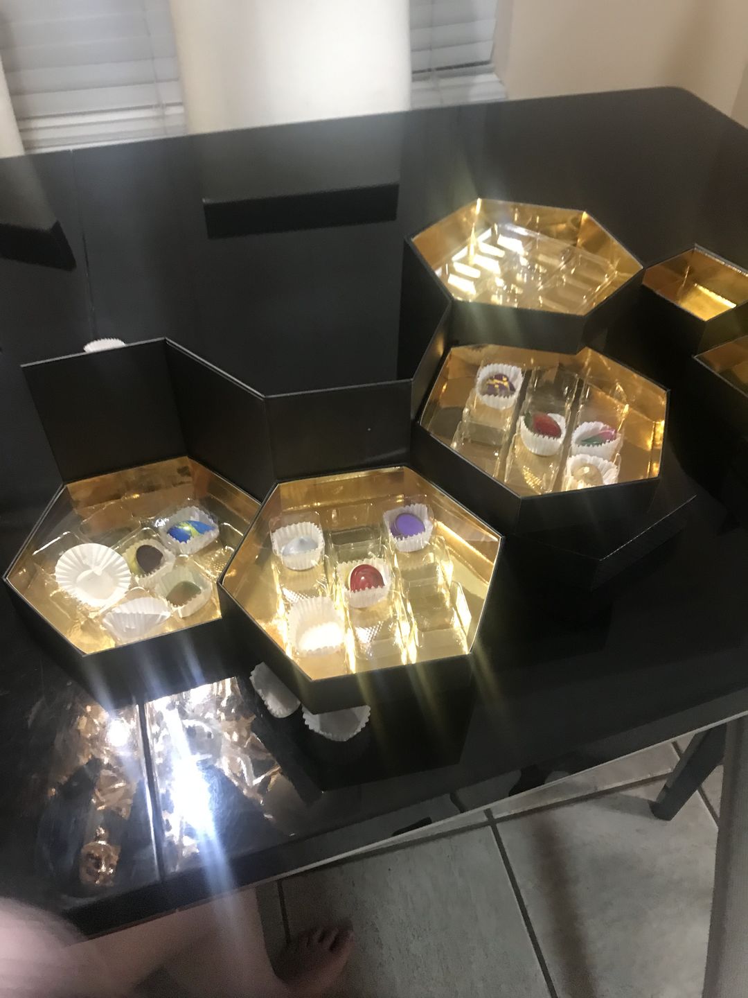 Customer photo review of Signature Chocolate Tasting Gift Set, 36 pieces