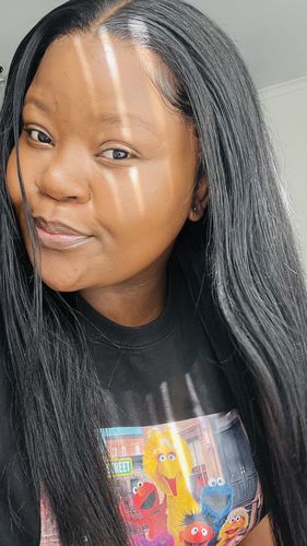 Customer photo review of KOURT - Brazilian 13x4 Lace Front Wig