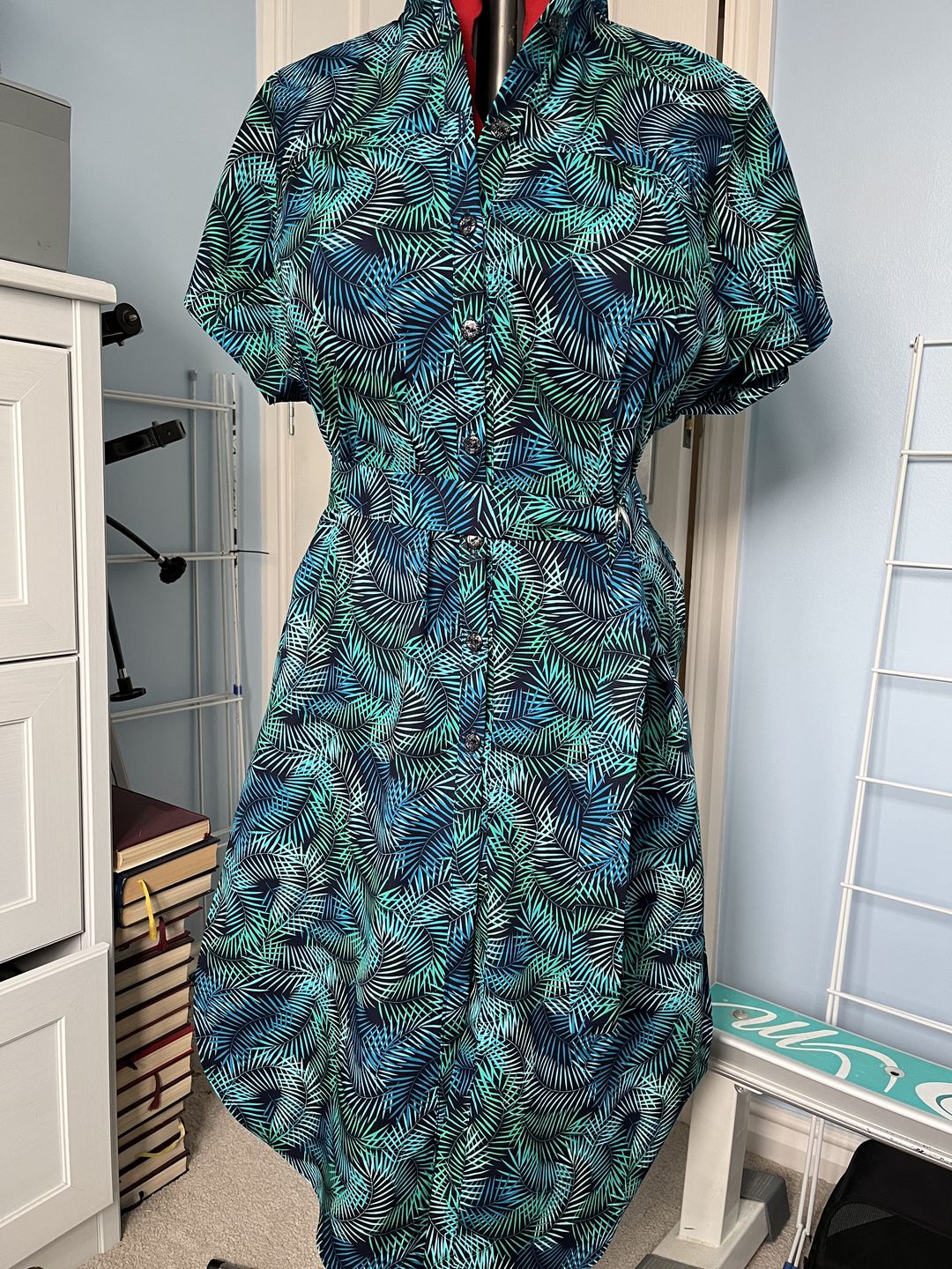 Customer photo review of Tropical Fern Leaves Rose & Hubble Cotton Poplin Fabric