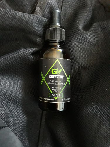 Reseña con foto de un cliente sobre CBD Greenfit 1000mg