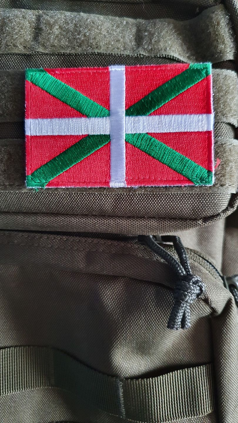 Customer photo review of Parche Comunidades España