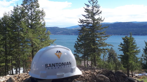 Customer photo review of Santonian industries Hardhat
