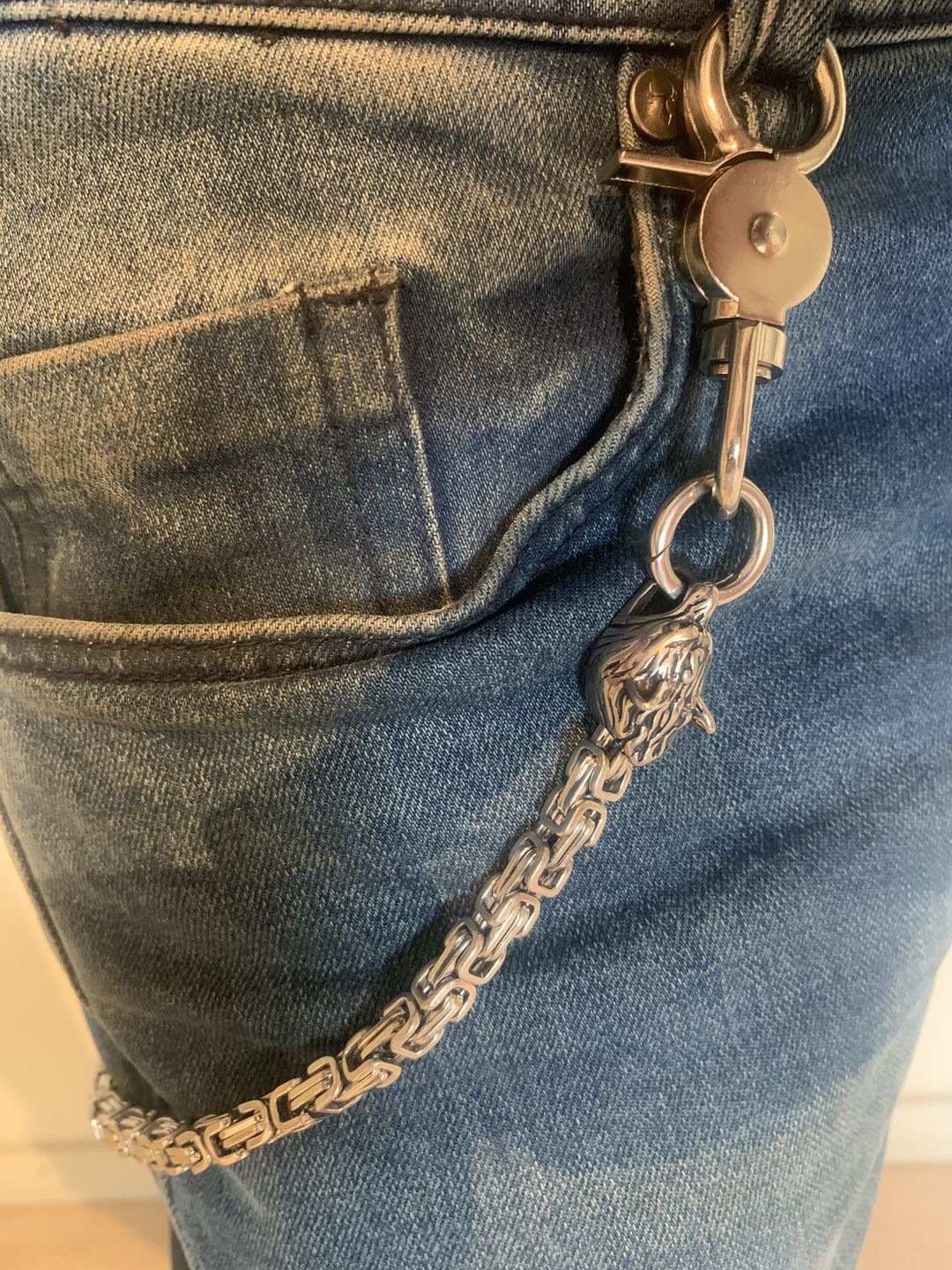 Customer photo review of Gleipnir's Hold - Stainless Steel Fenrir Necklace