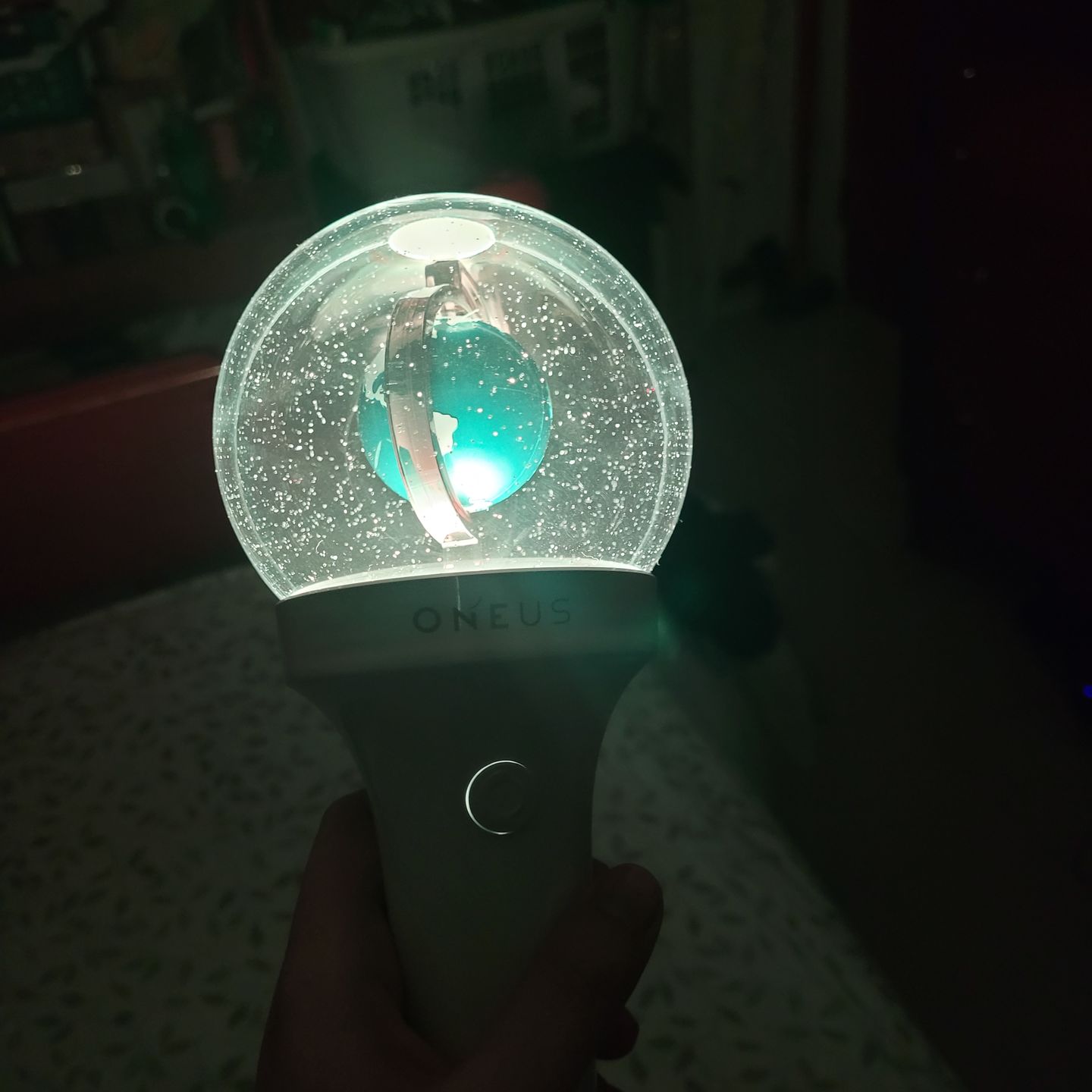 Customer photo review of ONEUS - OFFICIAL LIGHT STICK VER.2