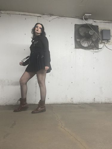 Customer photo review of NEV Dark Gothic Exposed Waist Skirt Suit