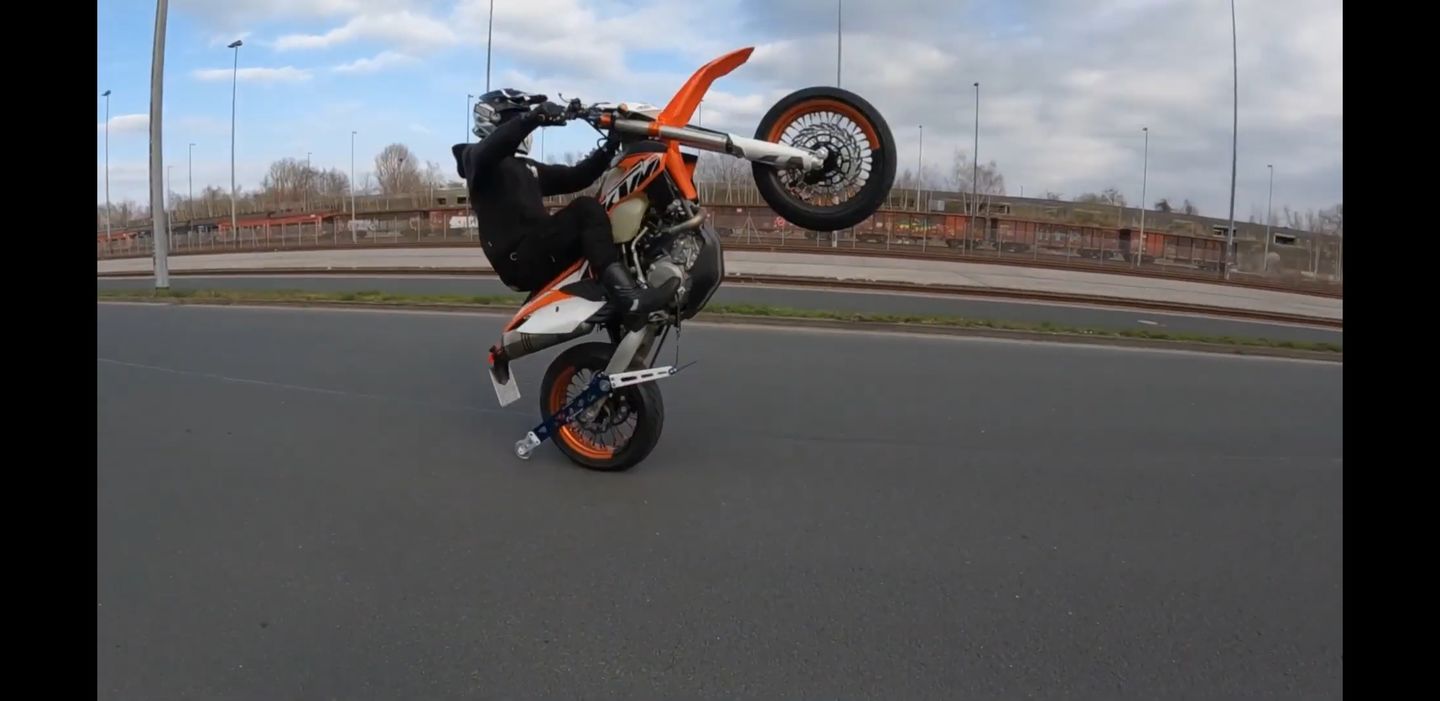 Customer photo review of ABS Wheelie Bar