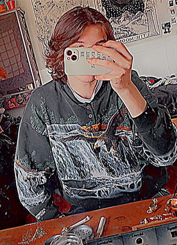 Customer photo review of Vintage Blackwater Falls Wildlife Nature Henley Sweatshirt Size XL