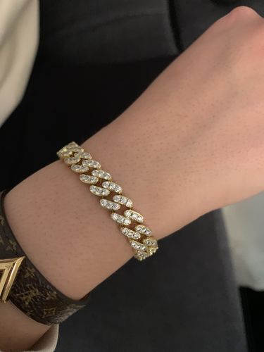 Customer photo review of ICY CUBANA. - 18K GOLD