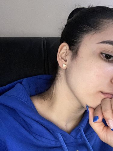 Customer photo review of *NEW* 14K 💎💎(VS/SI) Diamonds Earrings JTJ™