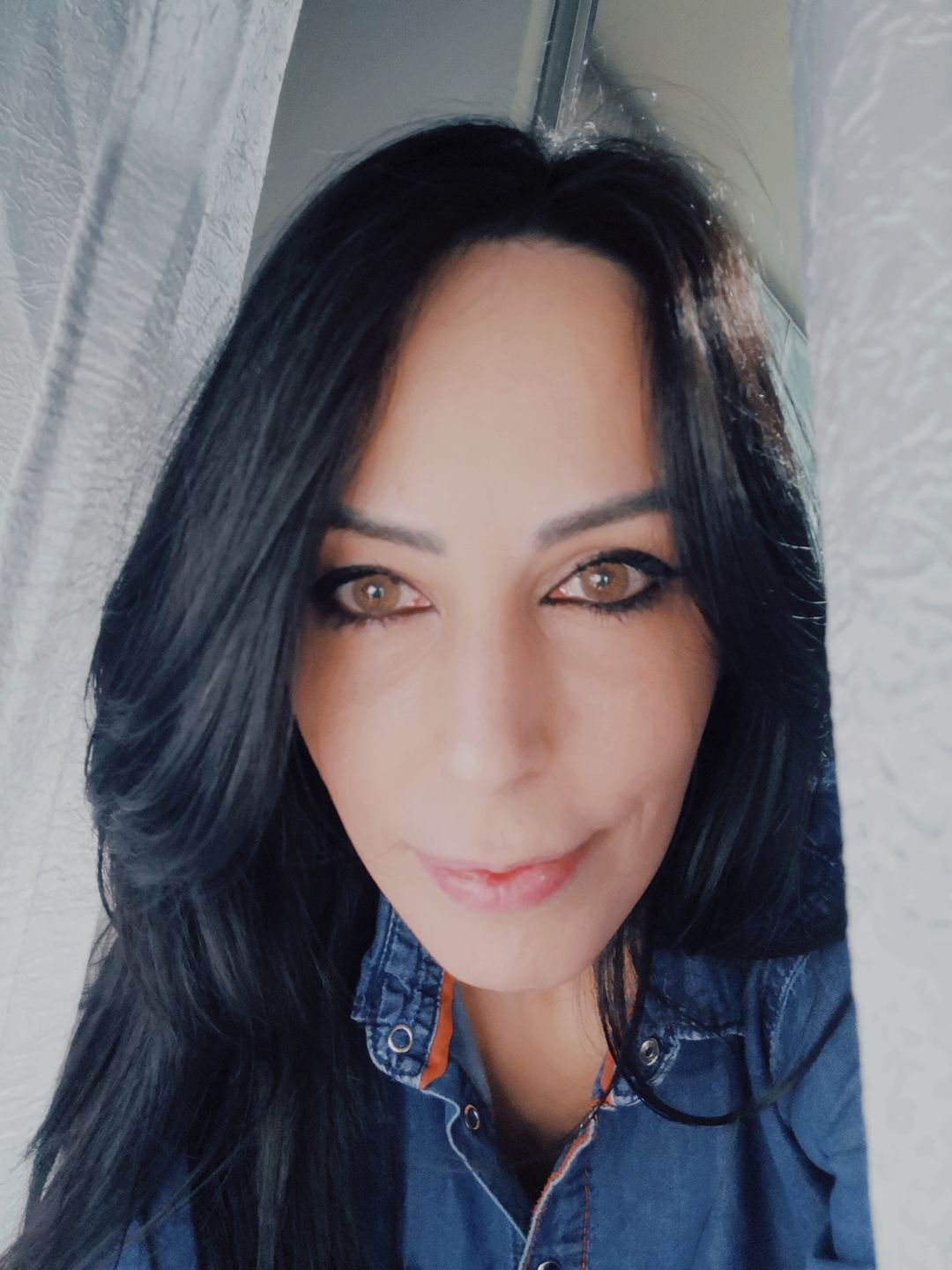 Customer photo review of Hazel