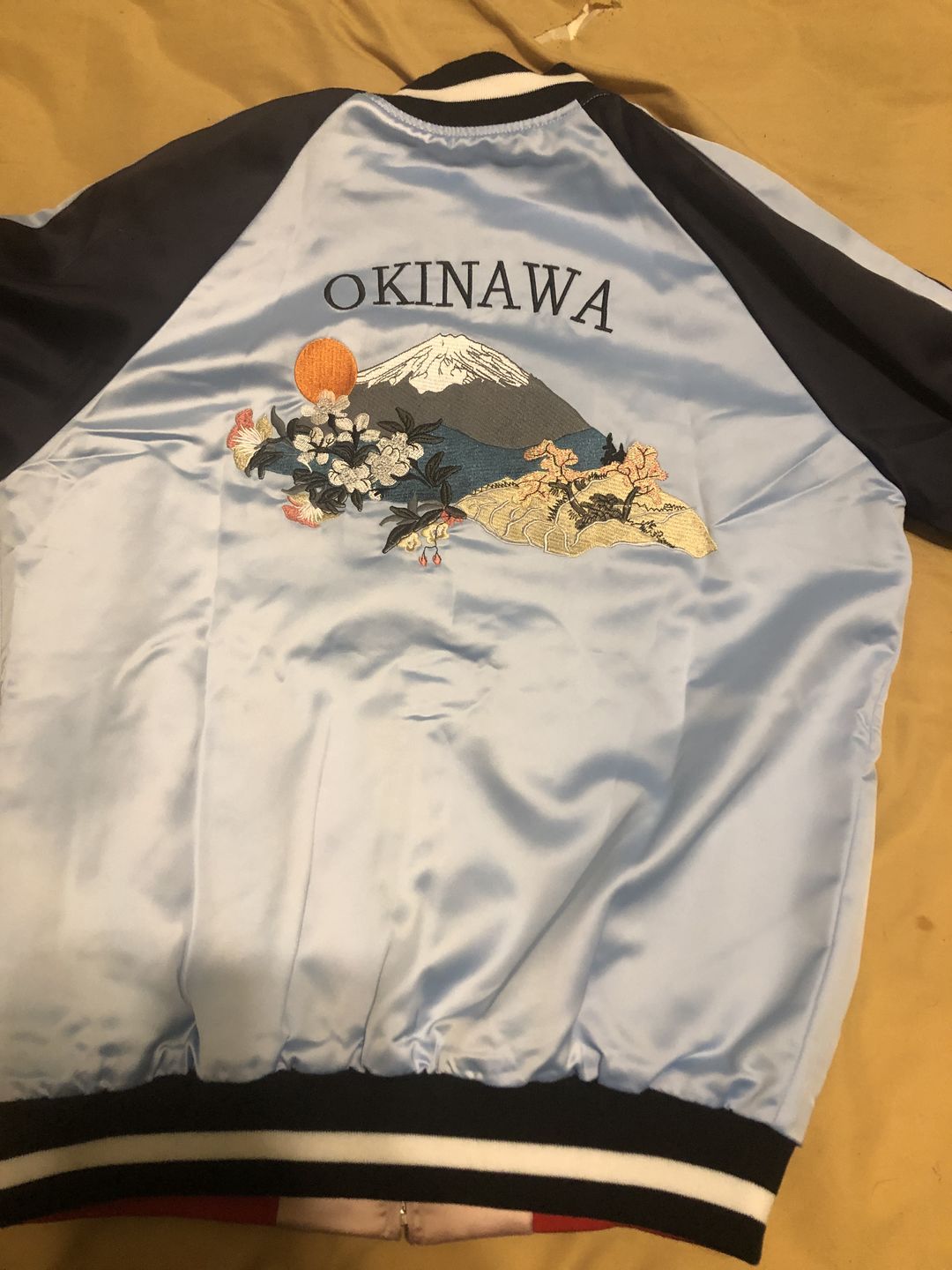 Customer photo review of Mountain & Tiger Souvenir Jacket [Reversible]