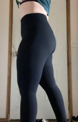 Customer photo review of Stretch High Waist Yoga Pants Leggings