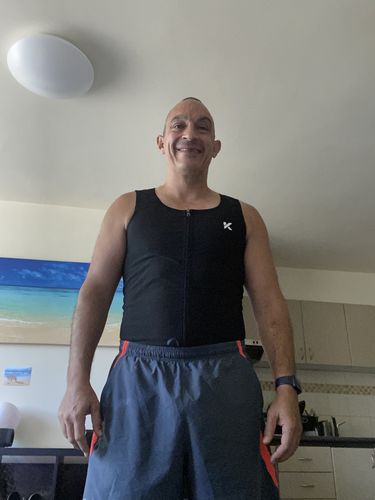 Customer photo review of Men's Zipper Heat Trapping Sweat Vest