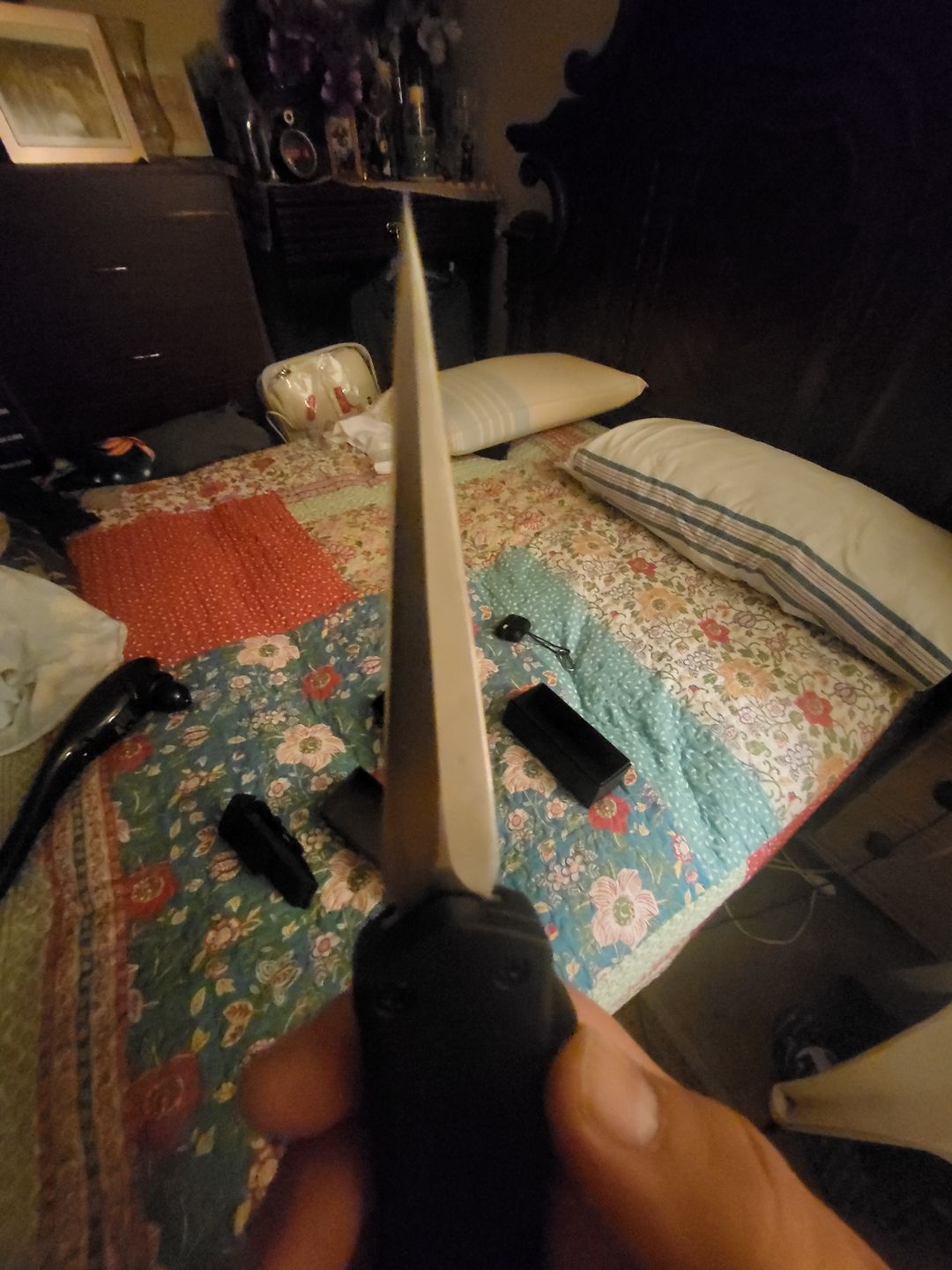 Customer photo review of Black Ghost D/A OTF - Hornet Blade