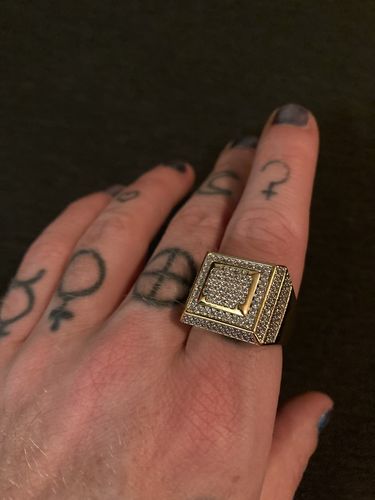 Customer photo review of ICE BLOX. - 18K GOLD