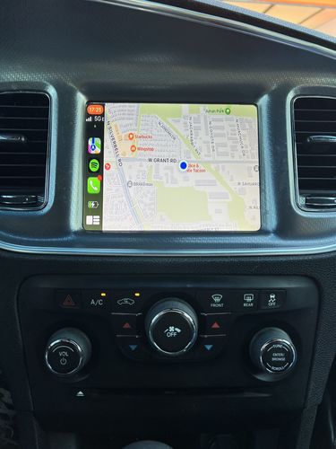 Customer photo review of Dodge Charger 2012-2017 Apple CarPlay & Android Auto OEM Integration