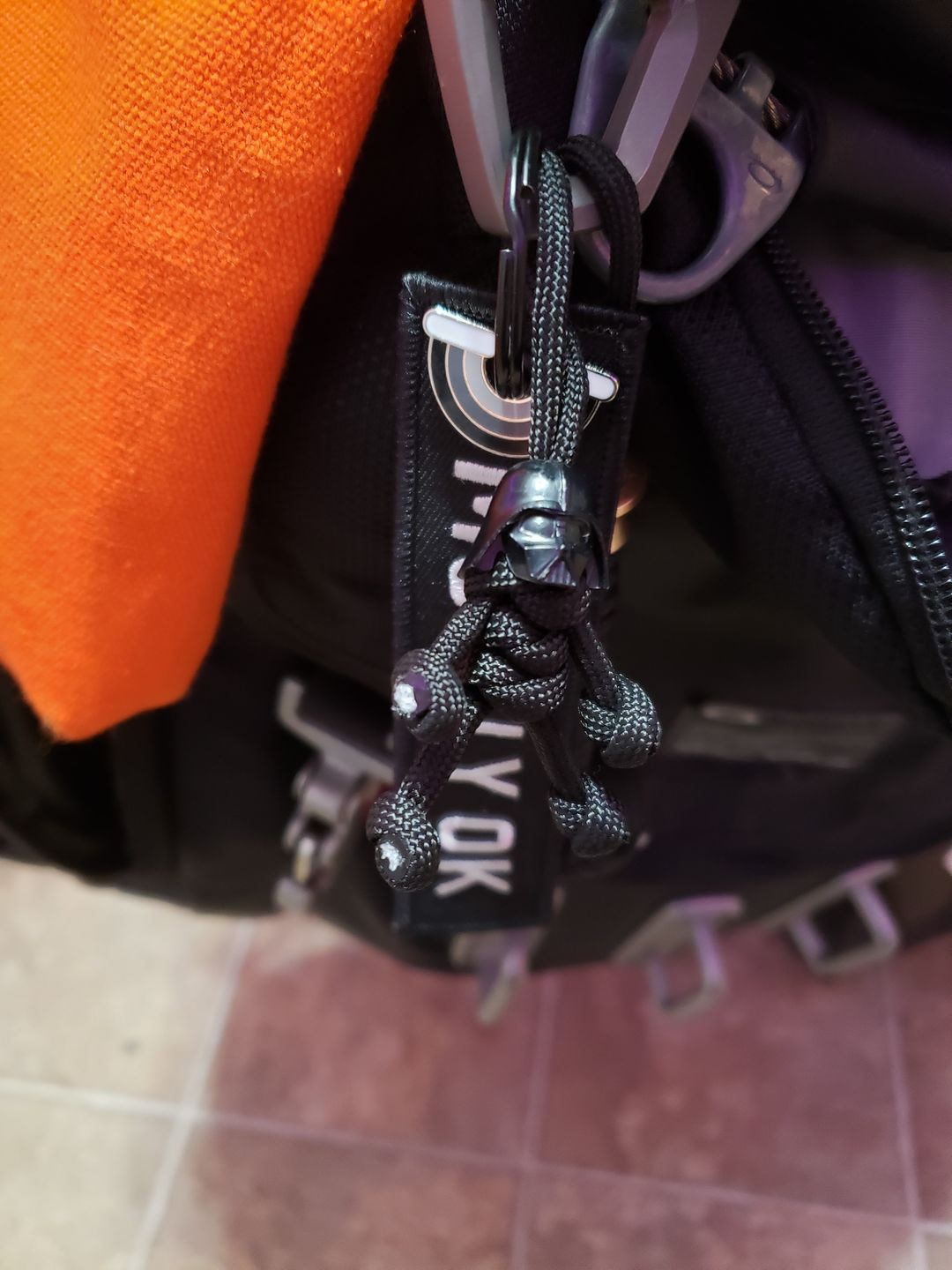 Customer photo review of Darth Vader Paracord Buddy Keychain