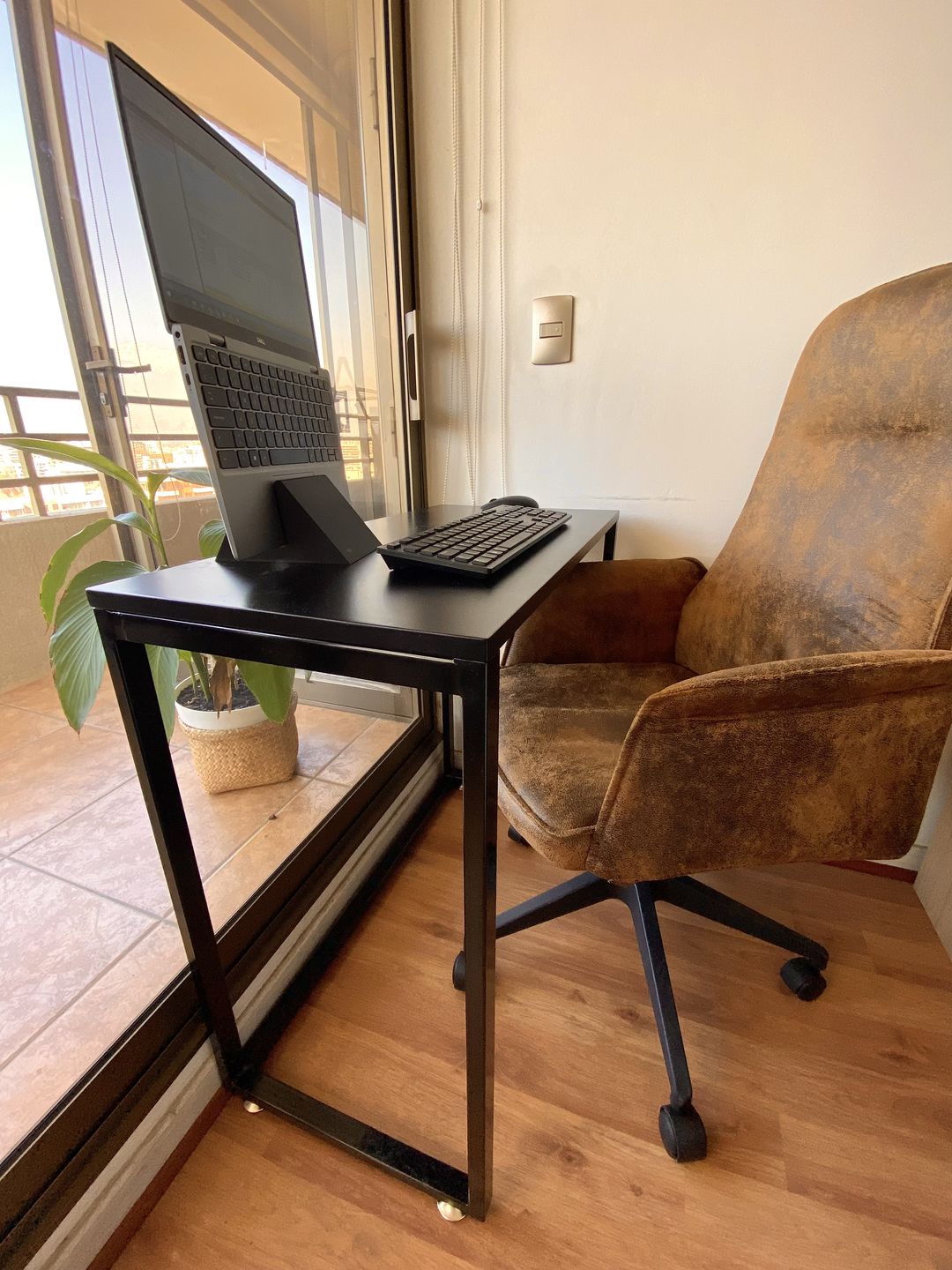 Customer photo review of Escritorio Kallfu Since 2020
