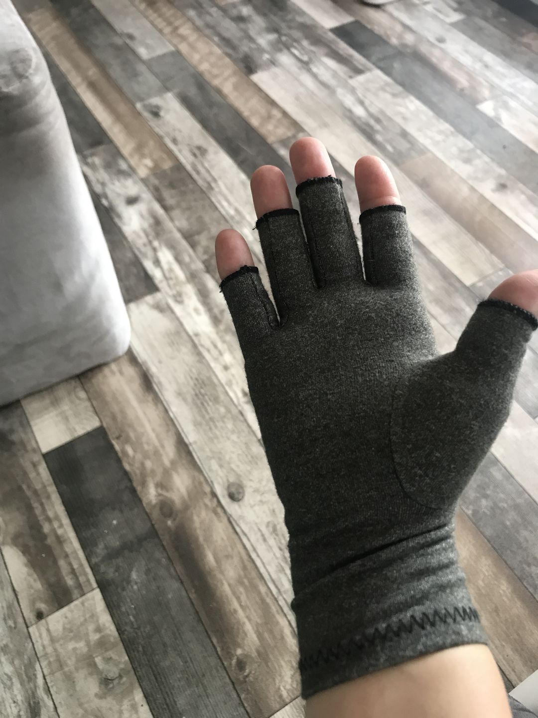 Customer photo review of Gants de compression anti-douleurs