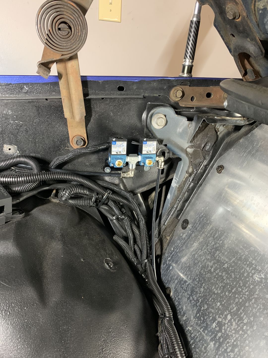 Customer photo review of MAC Valve (Holley CO2 Boost Control Solenoid) Straight Solenoid Mounting Bracket 21-10006