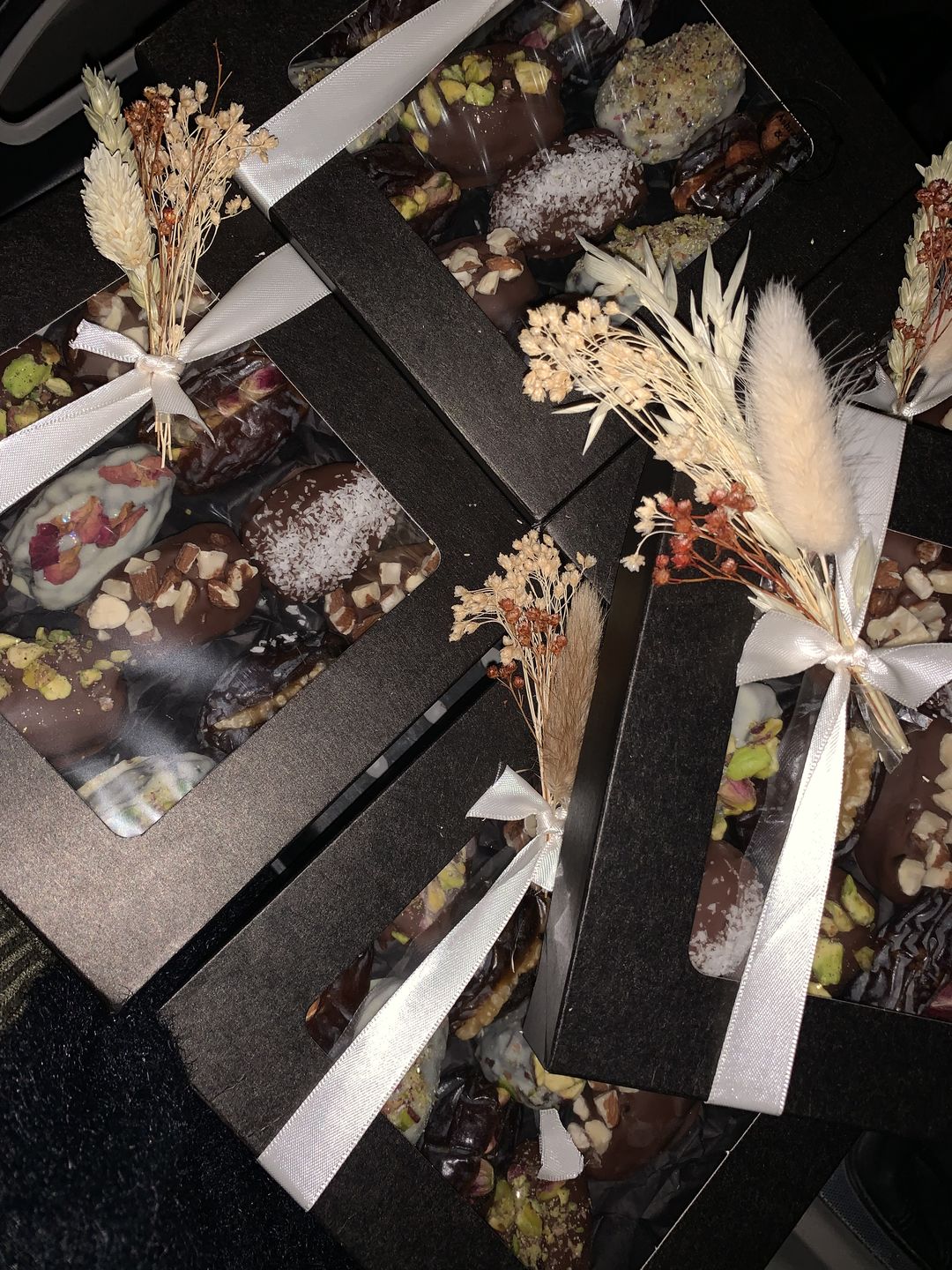 Customer photo review of Premium Cardboard Takeaway Boxes With Cellulose Clear Window Lid
