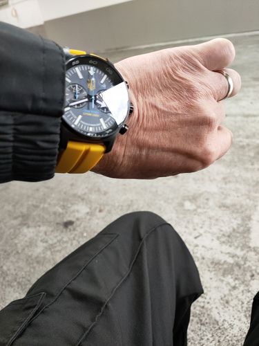 Customer photo review of VE STANDS WITH UKRAINE SPECIAL EDITION (Donation Project)