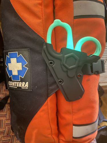 Customer photo review of Launch Sale! Black MINI ONE SHEAR Kydex Holder