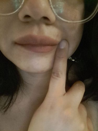 Customer photo review of LIPSTICK LONG LASTING  SET - 50% OFF LAST DAY PROMOTION!