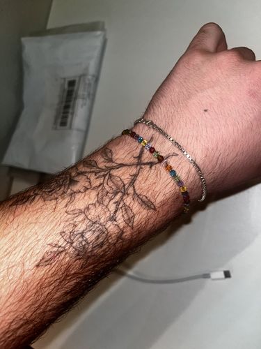 Customer photo review of #eastersunday001 Swarovski 4mm gem bracelet