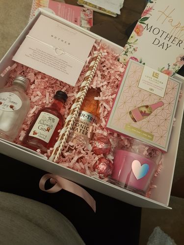 Customer photo review of Mother's Day Gift Set