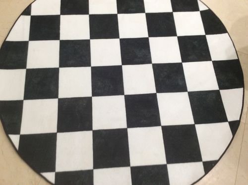 Customer photo review of Checker Board SW1499 Round Rug
