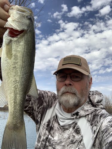 Customer photo review of Men's Whitehorn Men's Performance Gaiter Hoodie