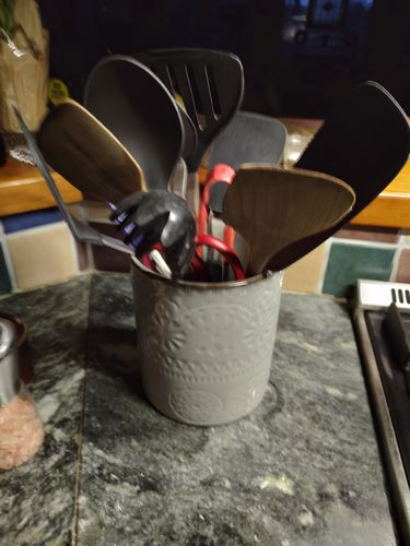 Customer photo review of Farmhouse Kitchen Utensil Holder - Set of 1