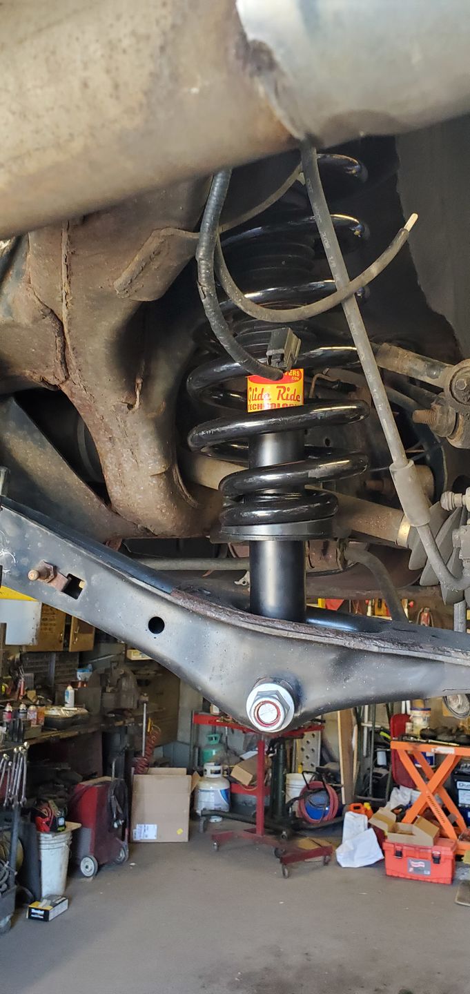 Customer photo review of 2007-2014 Ford Expedition Rear Air Suspension Conversion Kit (FX3RB)