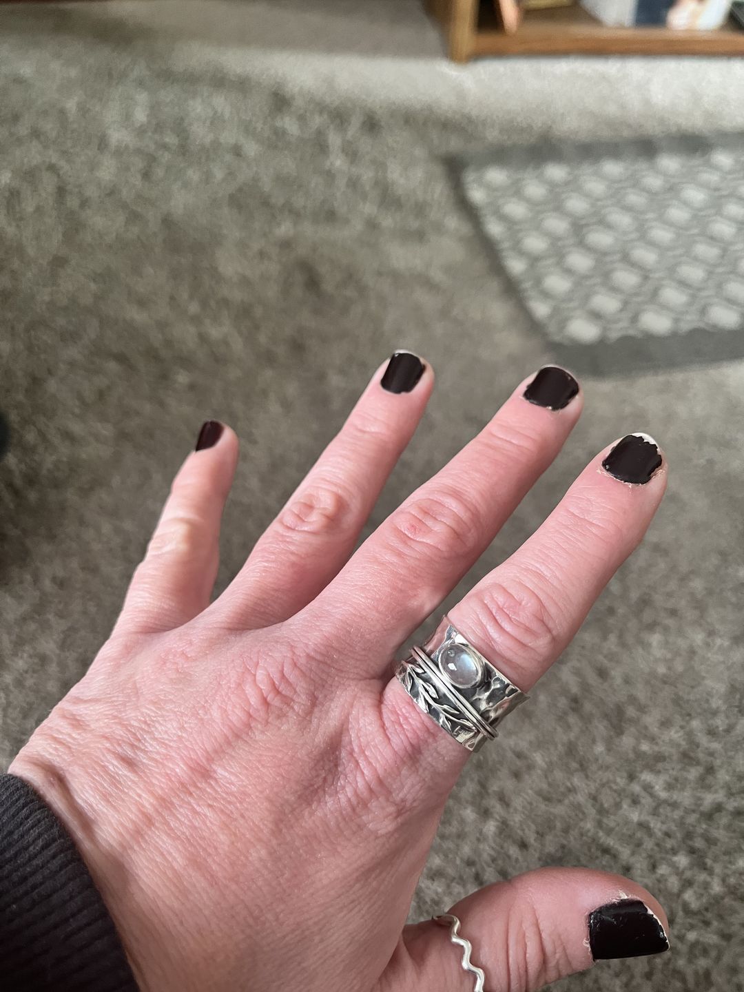 Customer photo review of Aquamarine Leaf Spinner ring Sterling Silver