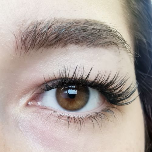 Customer photo review of And so it begins - Starter Set (mit schwarzem Wimpernkleber)