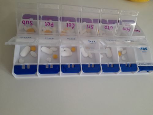 Customer photo review of Tjedni organizator lijekova (na hrvatskom jeziku)