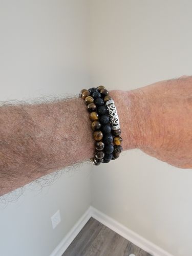 Customer photo review of Buddha Bracelet good luck and healing gift - Natural Gemstone reiki bracelets - Mandujour Handmade