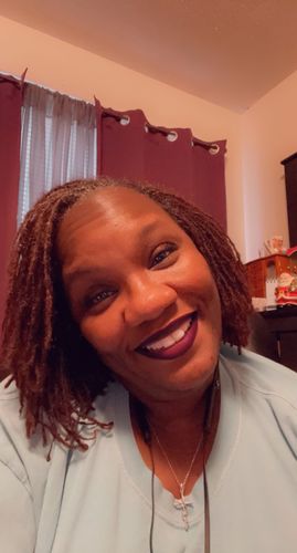 Customer photo review of Refresher Spray w/ Rose Water | 8 oz