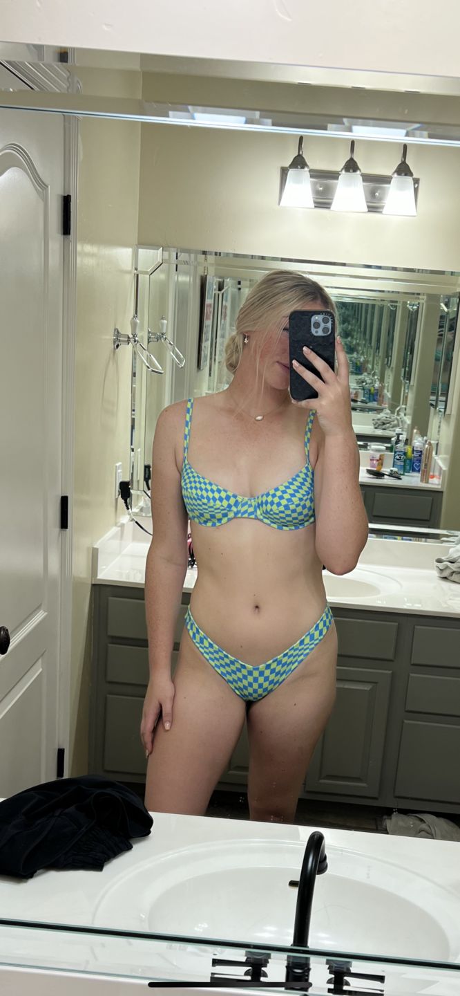 Customer photo review of Nova Underwire Bra - Danica