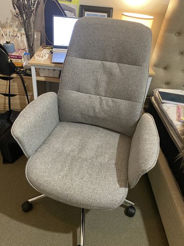 Customer photo review of Ellen Office Chair Highback (Free Shipping Nationwide)