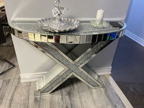 Customer photo review of Glamorous Crystal Mirrored Console