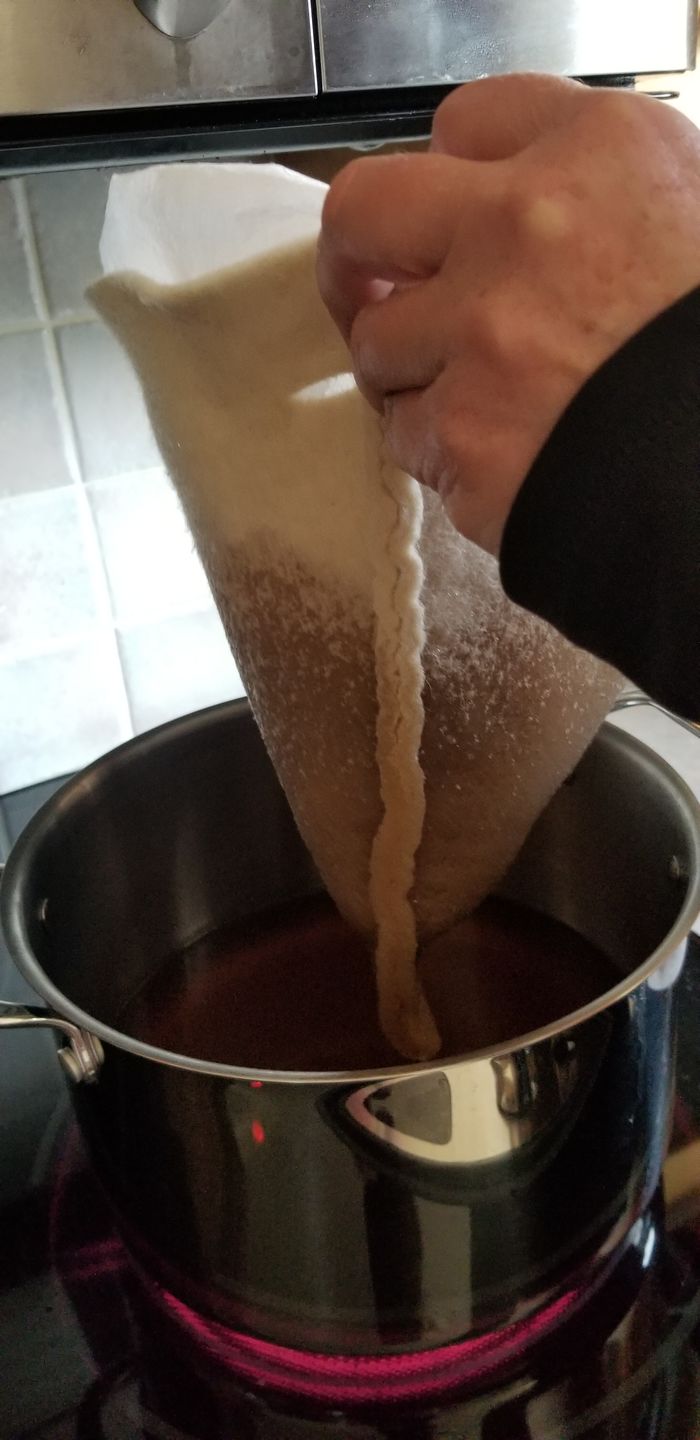 Customer photo review of Wool Maple Syrup Cone