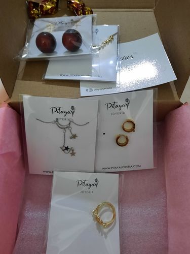 Customer photo review of Anillo Ajustable Luna y Estrella