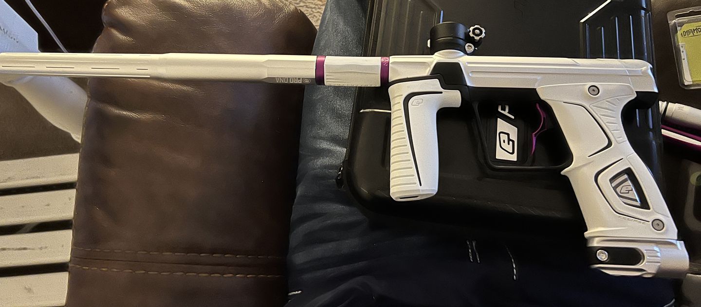 Customer photo review of Infamous Deuce 1R DNA Trigger fits: Geo 4, 170R, 160R,  CS1, CS1.5 CSR, CSPro