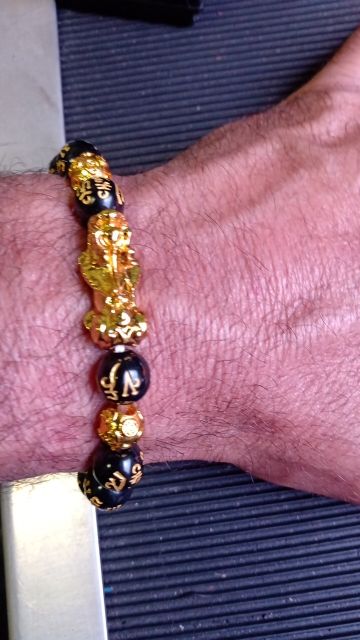 Customer photo review of Pi Xiu Schwarzer Obsidian Armband