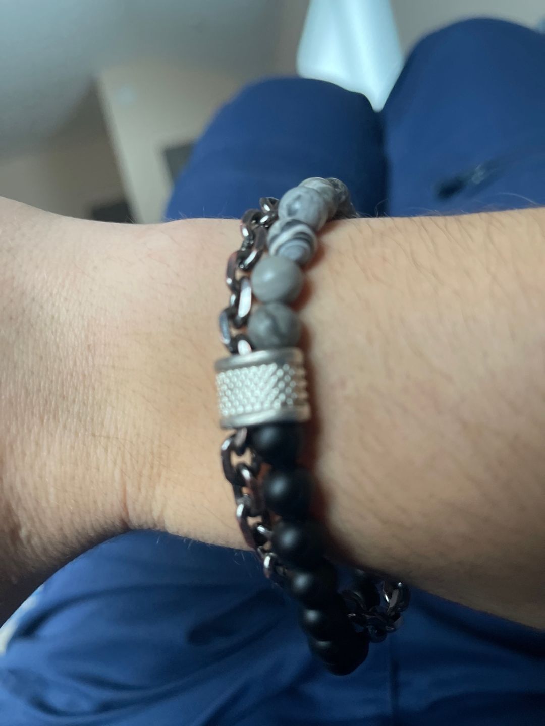 Customer photo review of Jaspis Perlenarmband | Boho | Elegant | Herren