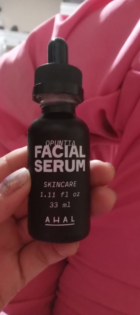 Customer photo review of Opuntia Facial Serum / Suero Facial Opuntia