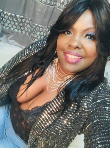 Customer photo review of Sculpting Lace Shapewear Bodysuit